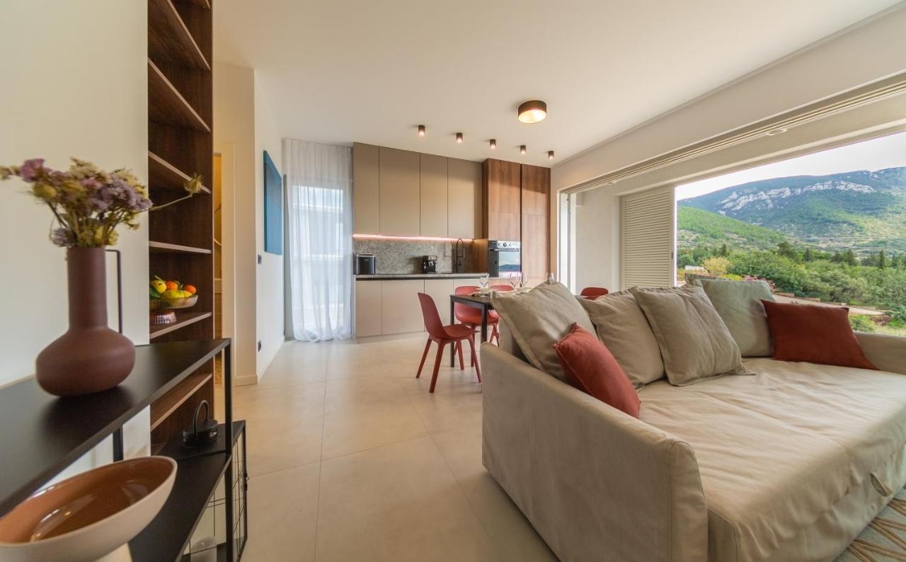 Seaside Elegance Suites Komiza Luaran gambar